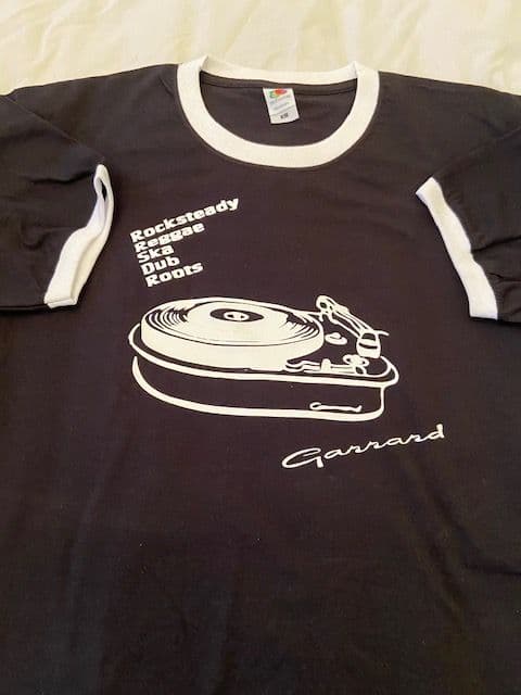 Garrard  4Hf T Shirt Black With White Vinyl